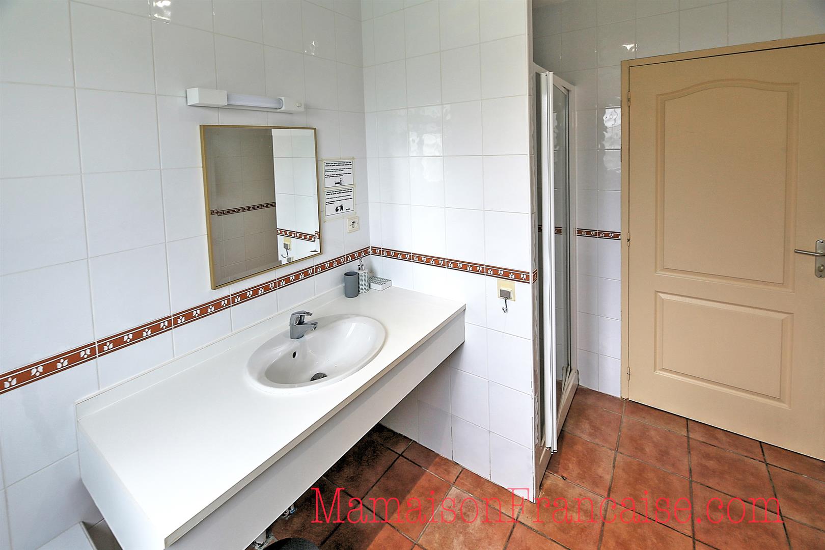 Detached villa with pool 3bed/2 bath overlooking a 27 hole golf course