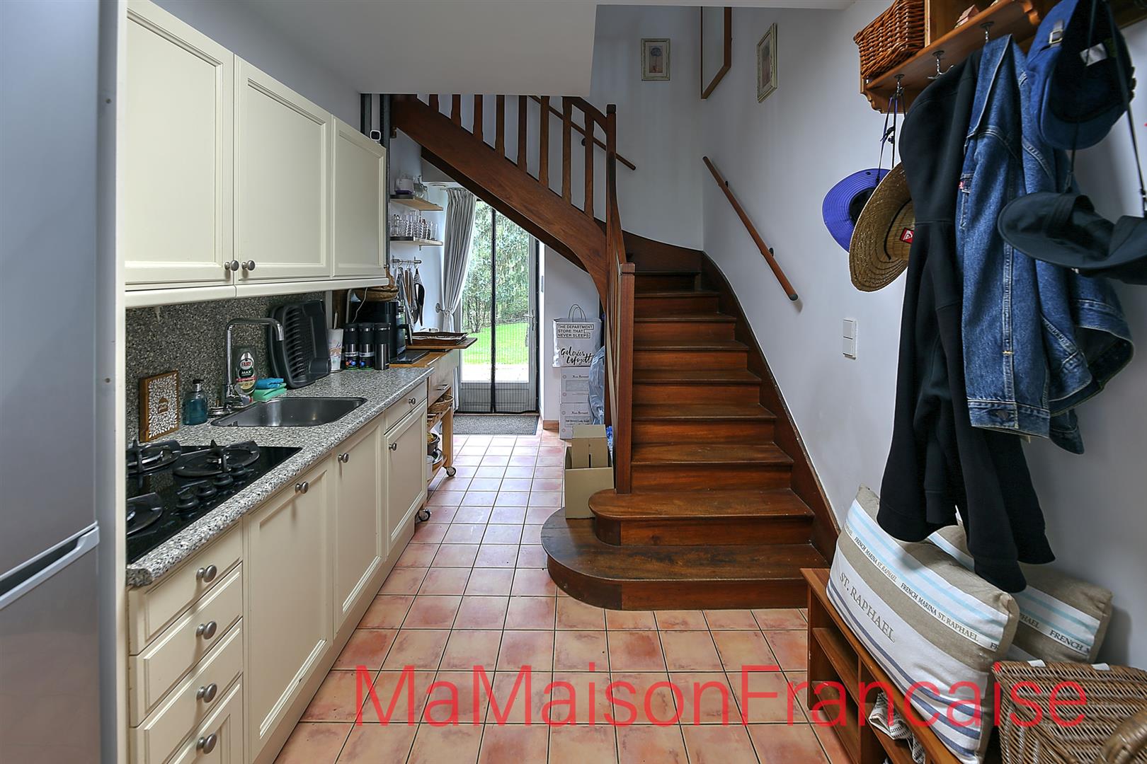 Luxury 2 bedroom duplex in grounds of chateau adjacent to 27 hole golf course