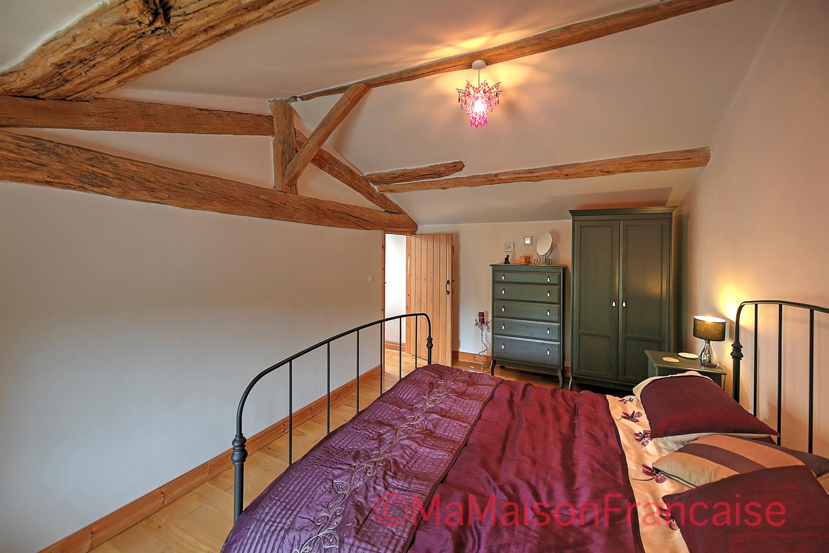 Detached 3bed/3bath village house with pool