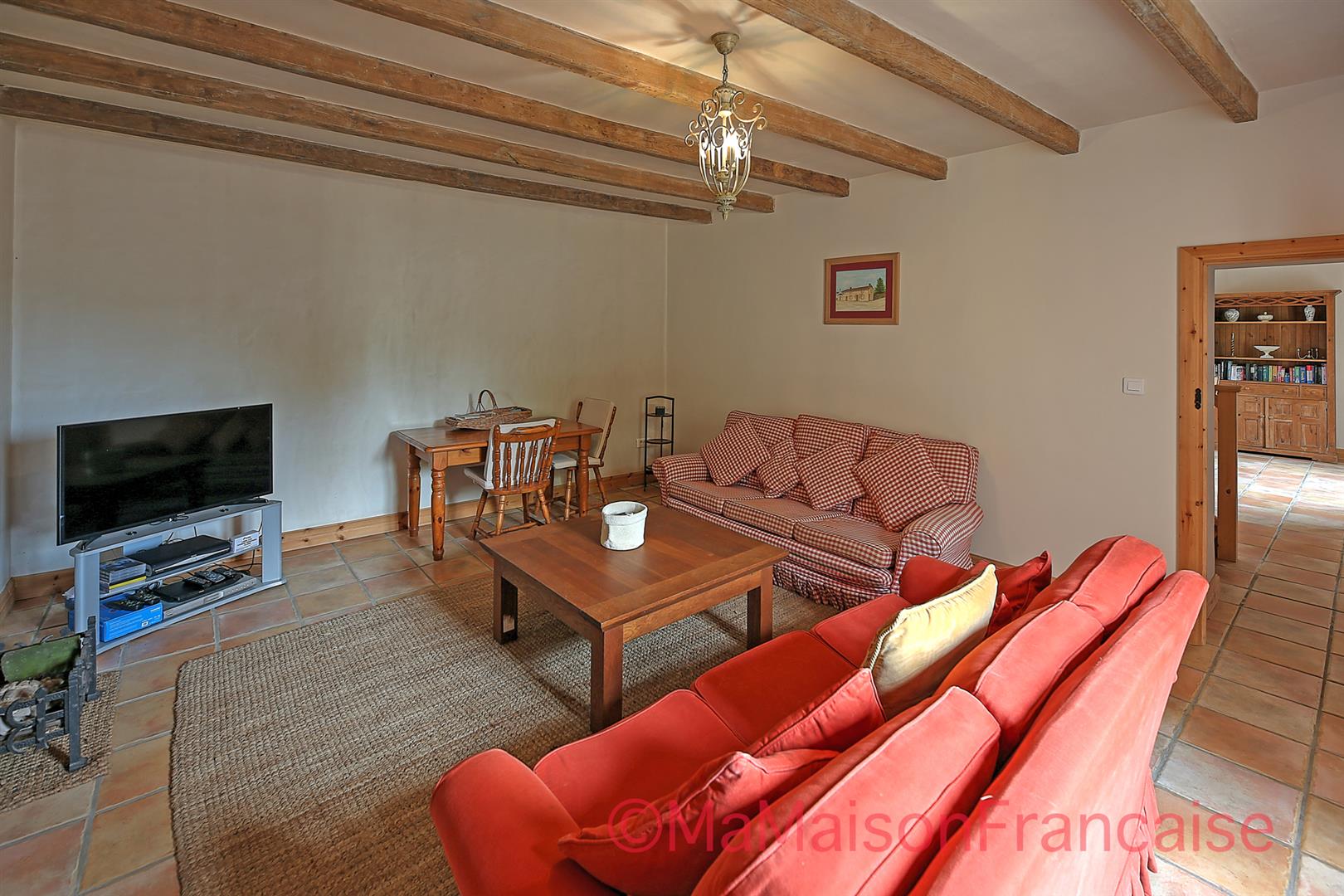 Detached 3bed/3bath village house with pool