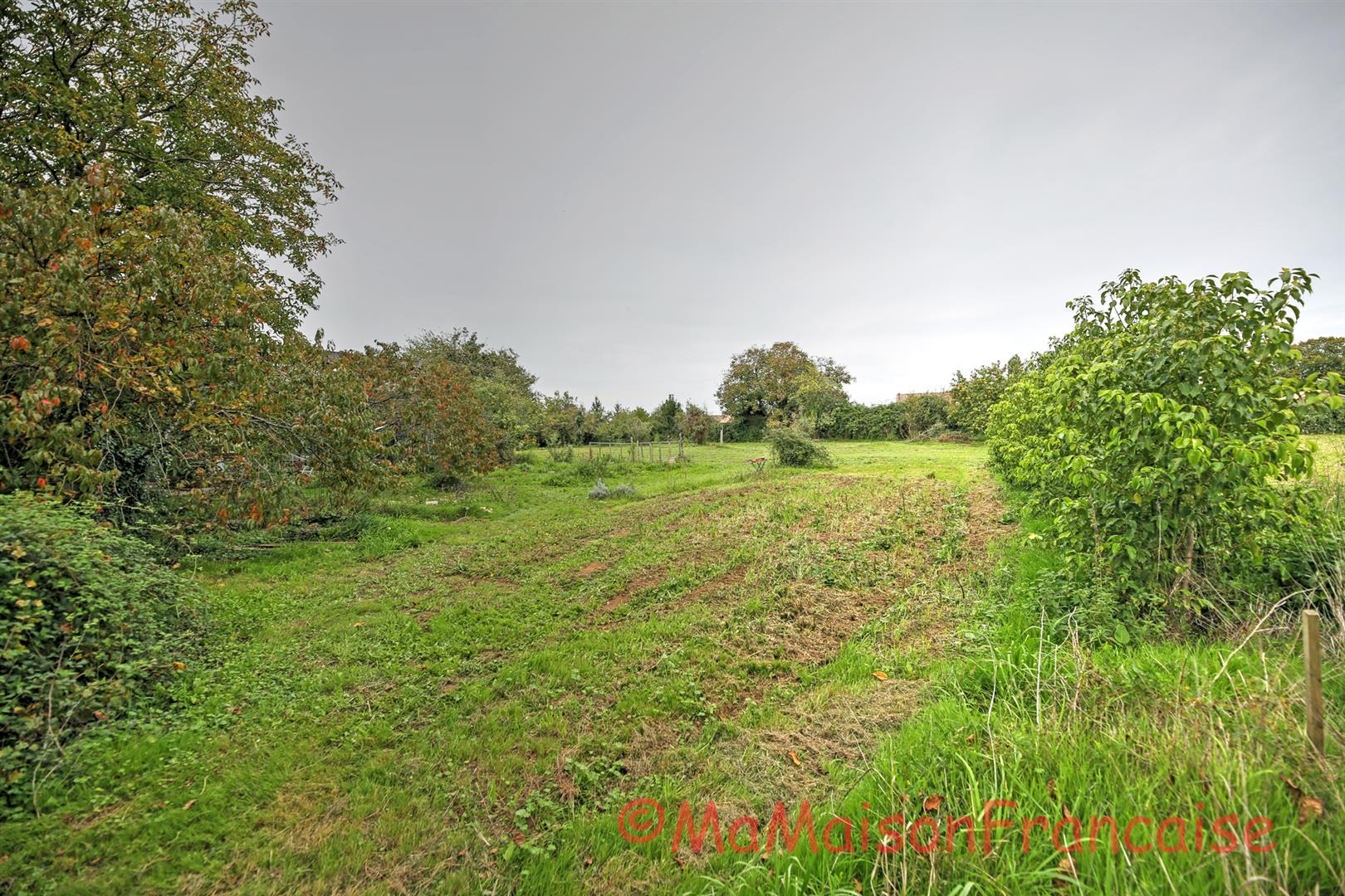 Magnificent property with huge potential to finish renovating