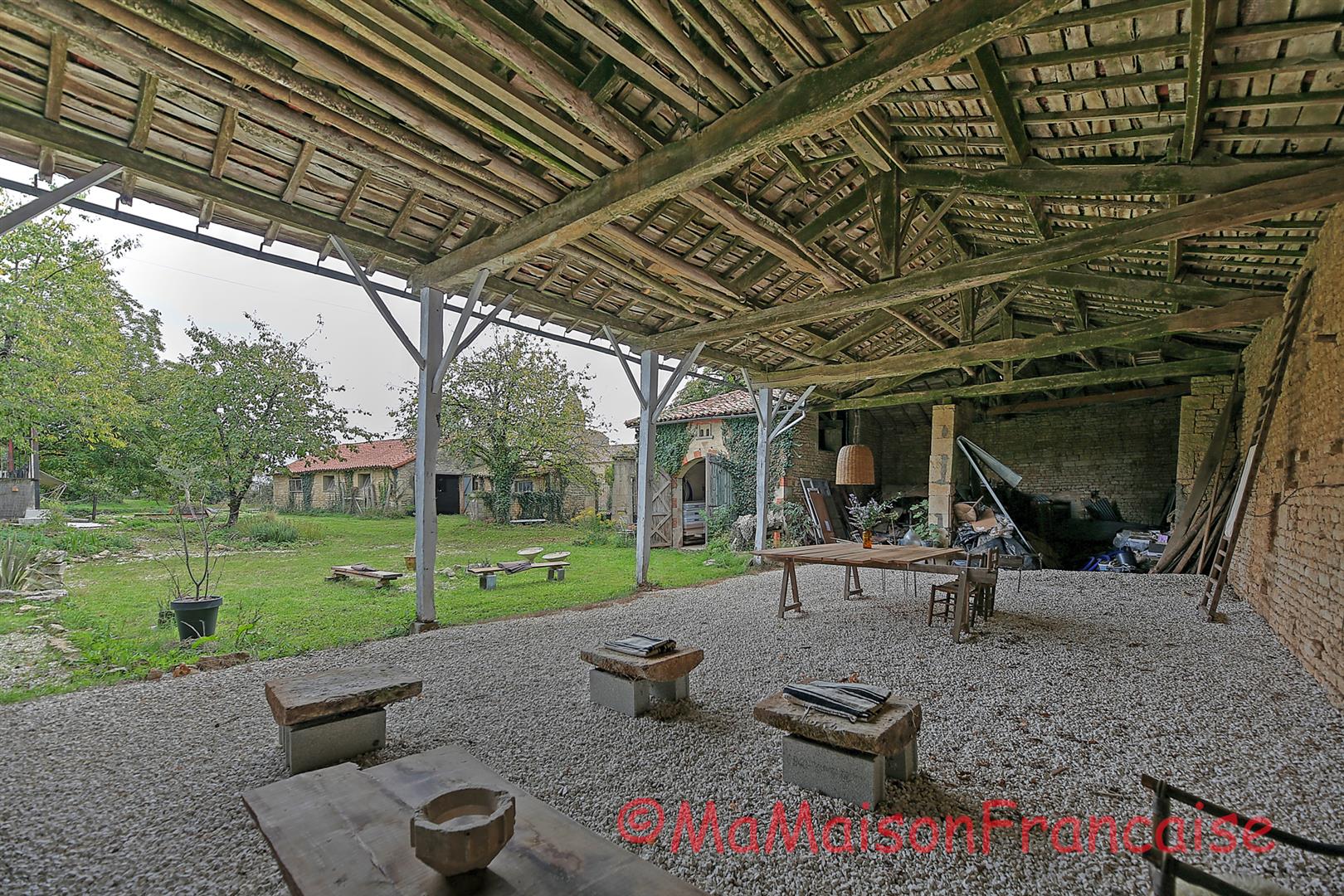 Magnificent property with huge potential to finish renovating