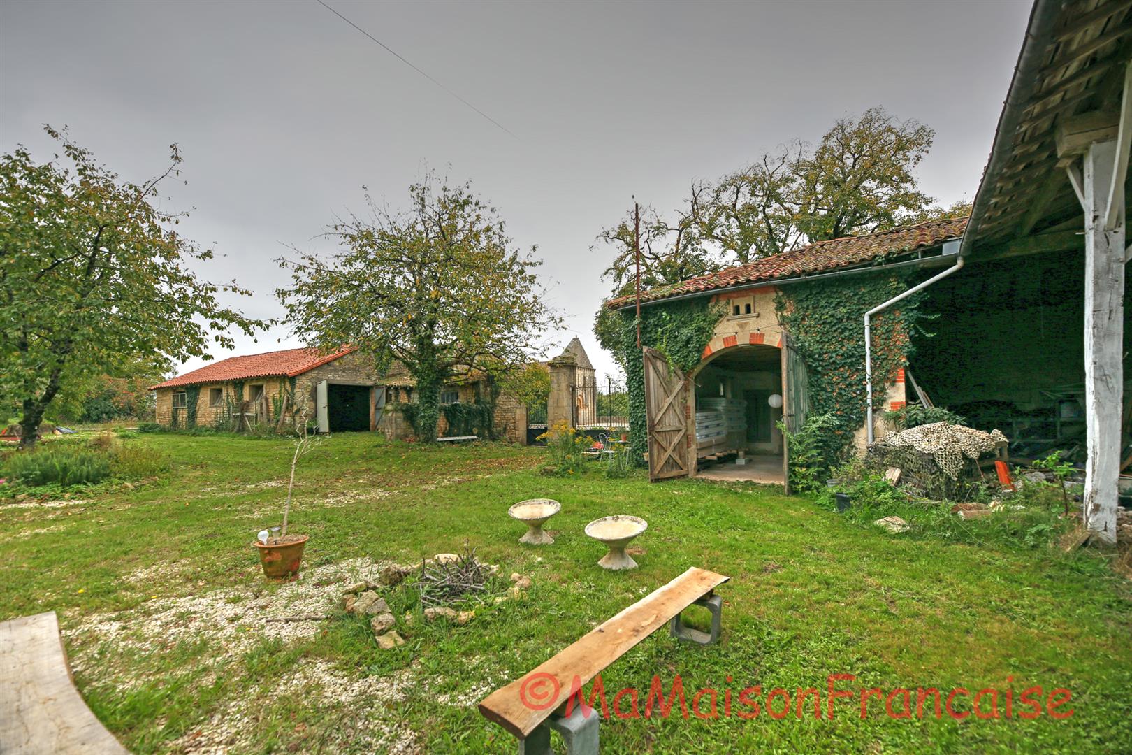 Magnificent property with huge potential to finish renovating