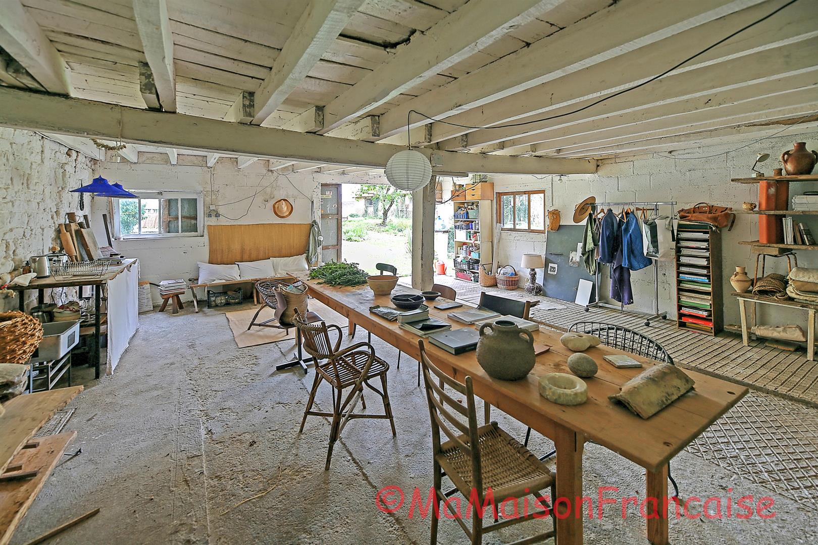 Magnificent property with huge potential to finish renovating