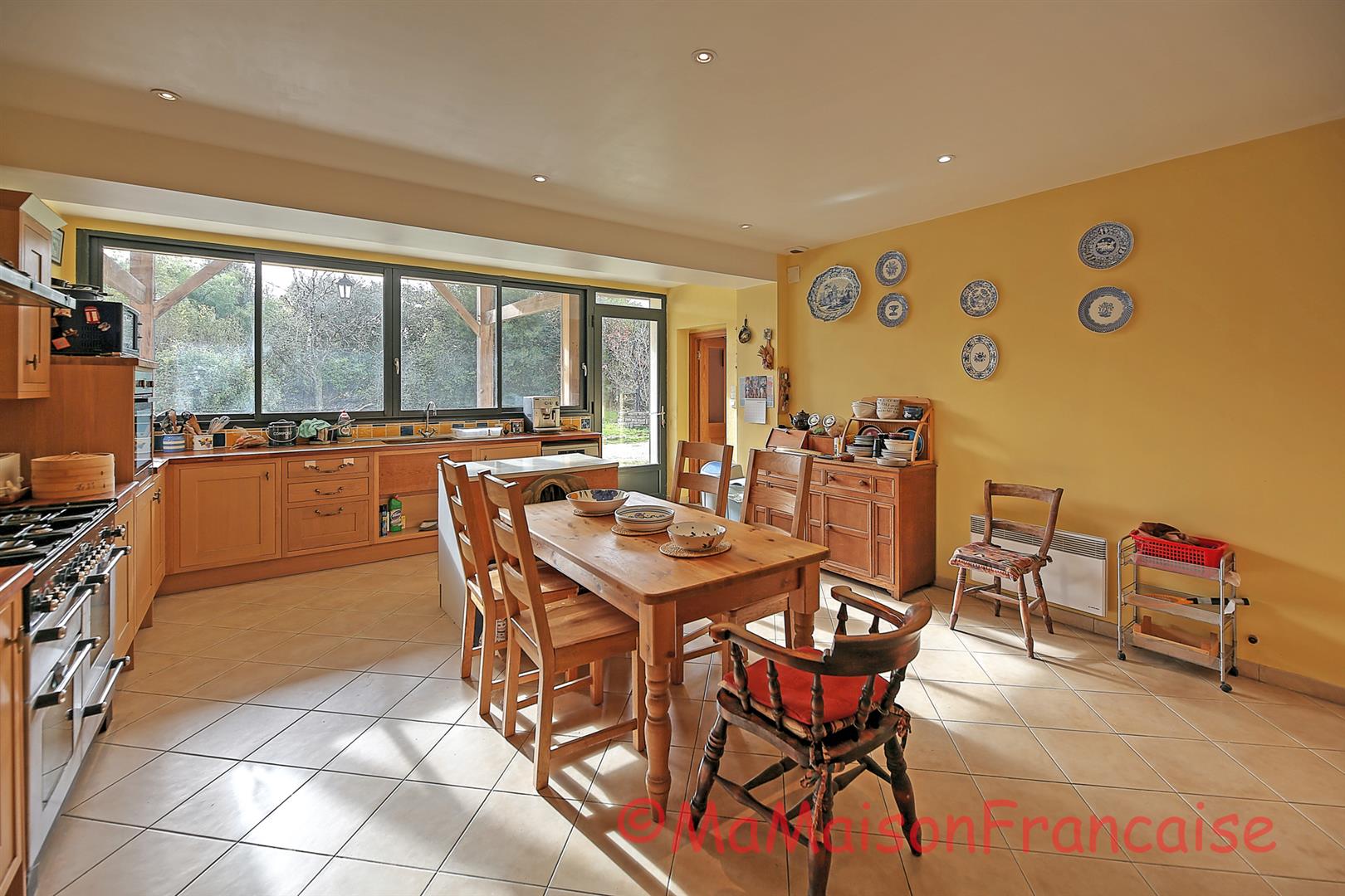 Village house, 4bed/2bath with heated pool and land