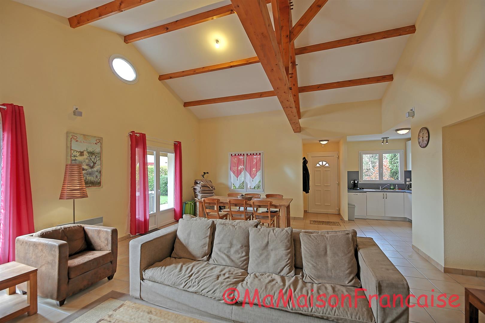 Villa individuelle 3 chambres/2 salles de bains près du terrain de golf 27 trous, avec piscine commune