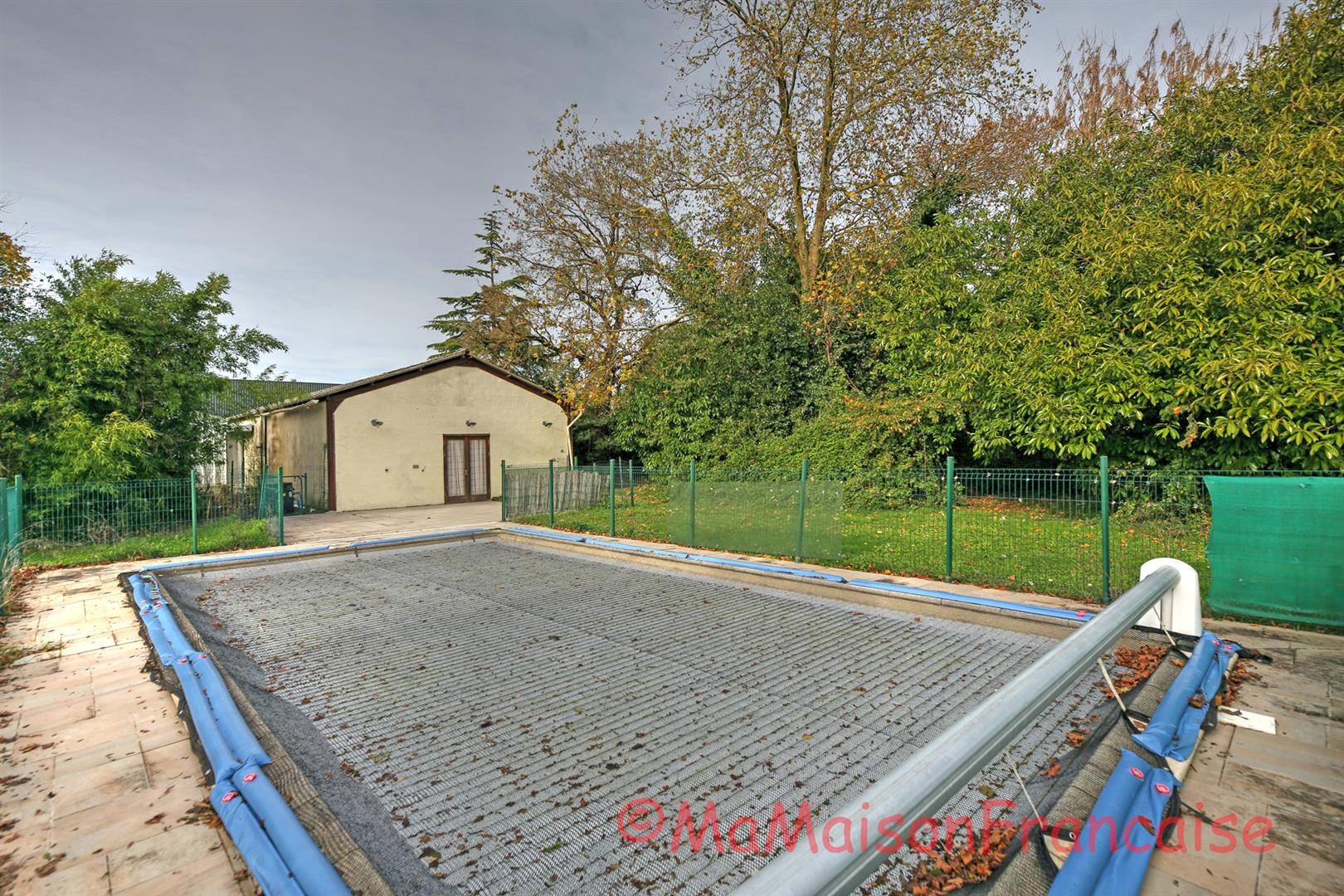 Village house, 4bed/2bath with heated pool and land