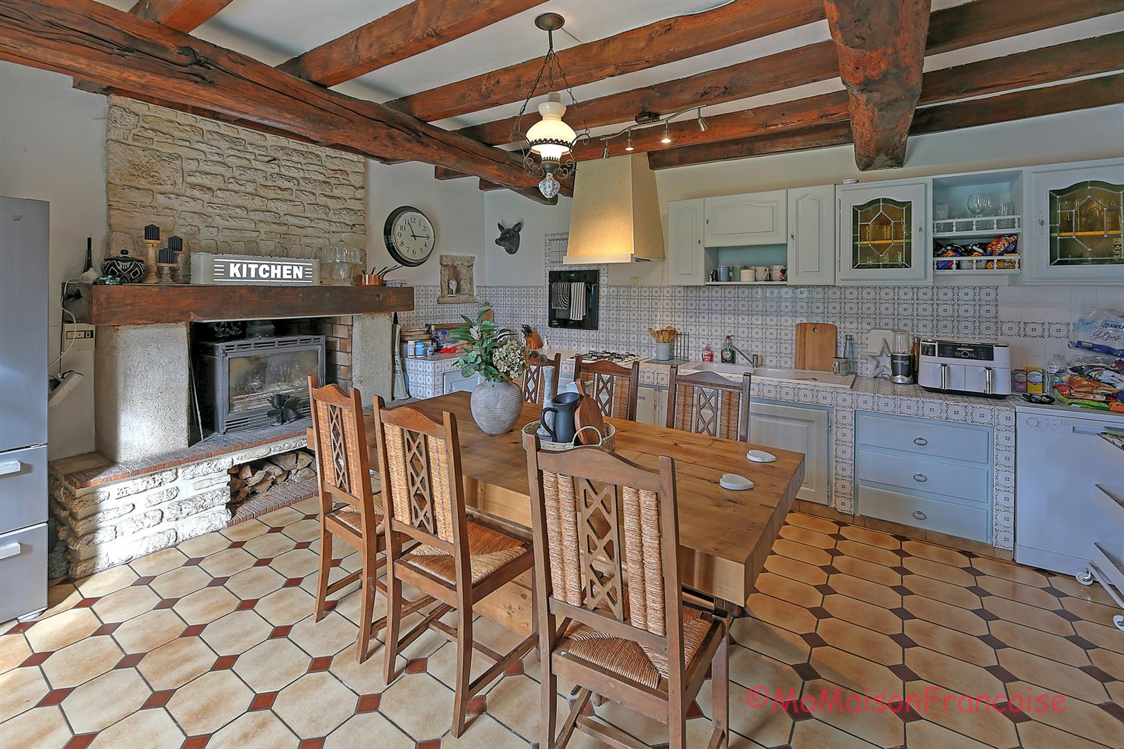 Lovely 4/5 bed stone house with barns and pool in a village with bar