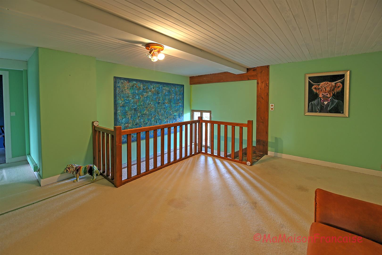 Lovely 4/5 bed stone house with barns and pool in a village with bar