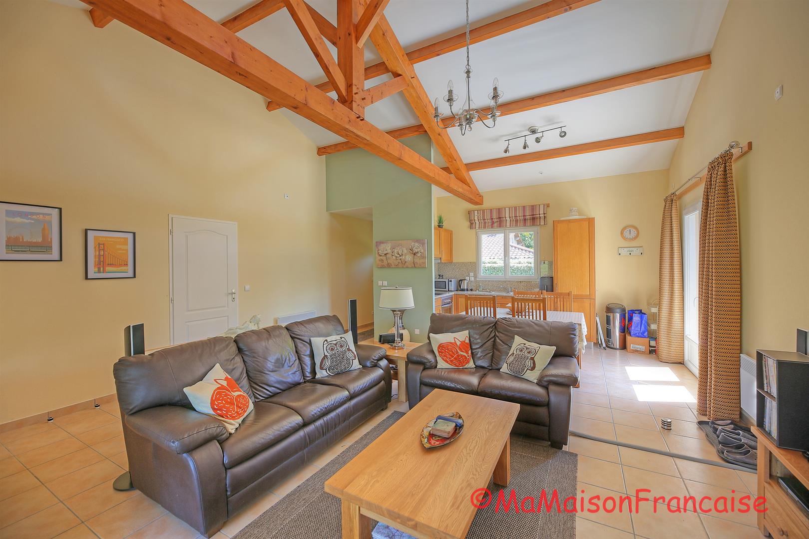 Immaculate 2bed/2bath Villa, communal swimming pool close to a 27 hole golf course