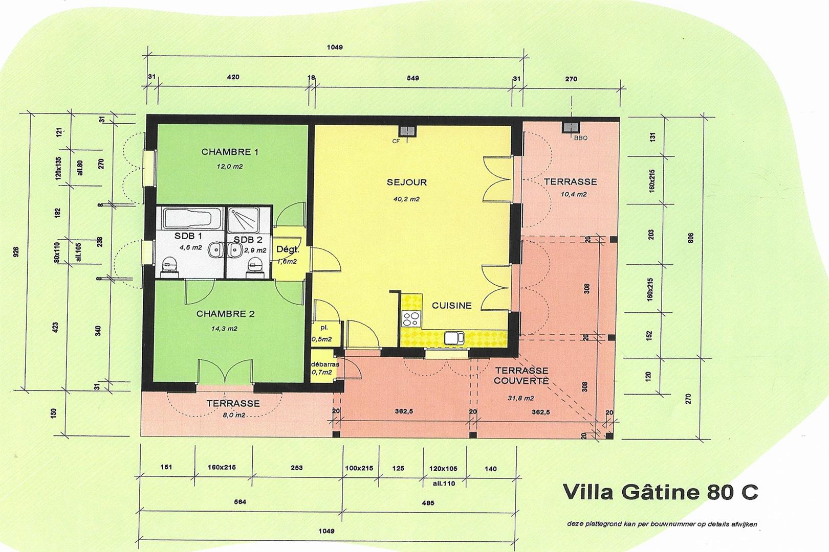 Immaculate 2bed/2bath Villa, communal swimming pool close to a 27 hole golf course