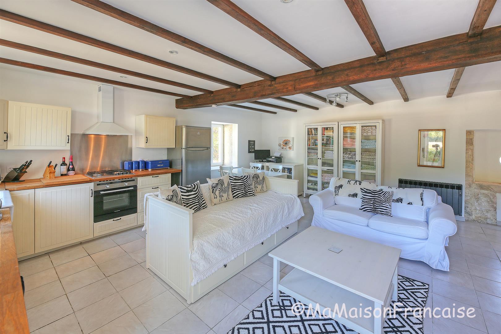 Stunning Detached Barn Conversion with Cottage, Heated Pool, 5 Beds, 4 Baths