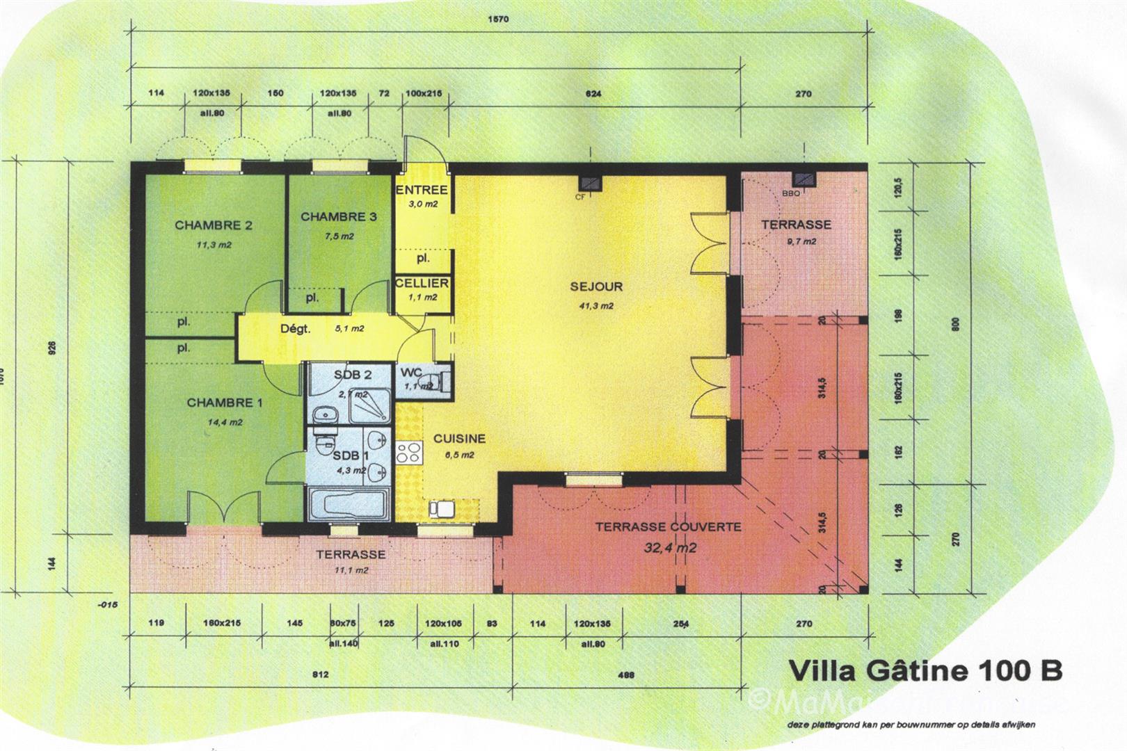 Detached 3 bed/2bath villa near 27 hole golf course, with on site facilities including swimming pool